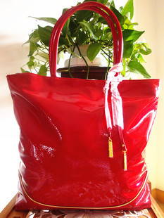 雅诗兰黛手拎包专柜最新赠品包红石榴系列大包红色手拎大包批发