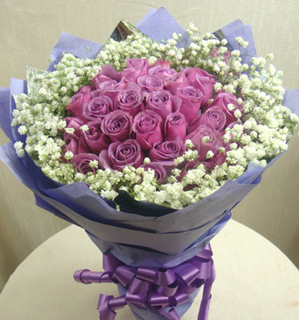 33朵紫玫瑰花束生日鲜花速递西安同城速递西安鲜花店预定快递配送
