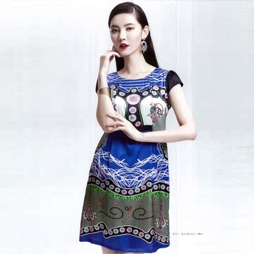 2014纤手夏装新款品牌正品女装气质高品质大牌真丝连衣裙8651-3