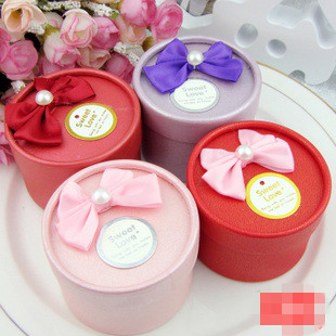 婚庆用品新款欧式韩式 个性结婚 喜糖盒创意婚礼圆筒喜糖盒子成品