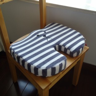美臀坐垫翘臀垫 日本夏季 透气 瘦臀坐垫 办公室保护尾椎骨坐垫