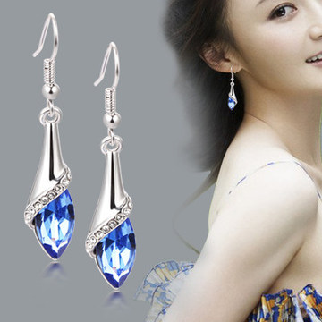 耳环女士长款水晶耳坠韩国气质可爱时尚防过敏结婚耳饰品