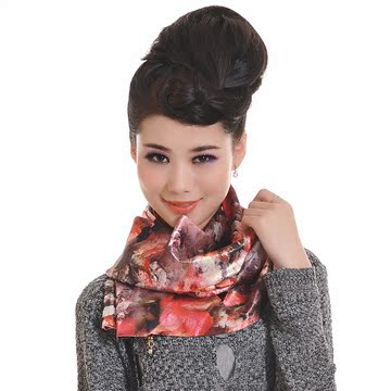 新款 韩版真丝三角形丝巾 牡丹花朵喷绘大披肩双层双面围巾