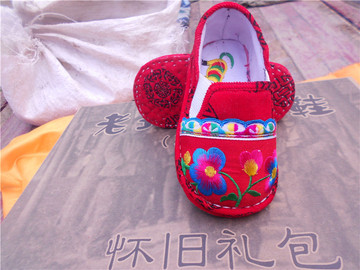 虎头鞋 传统的绣花和现代的工艺 做工 童布鞋 宝宝鞋 二花一虎