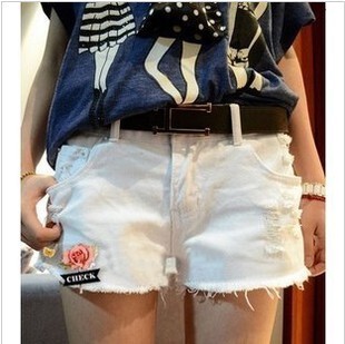 包邮2015夏季新款白色牛仔短裤女韩版时尚毛边破洞热裤子大码女装
