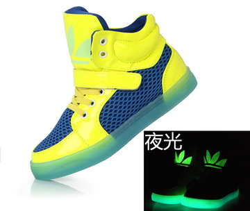 新款韩版潮儿童板鞋女童网布发光鞋男童透气高帮运动球鞋