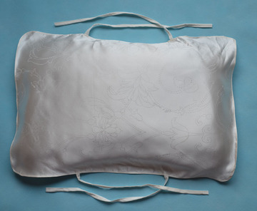 100%桑蚕丝儿童枕巾 纯真丝枕巾(儿童枕头 ，保健类枕头适用)