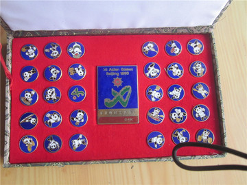 北京亚运会体育徽章 景泰蓝徽章，90年代的馈赠好礼，不可多得