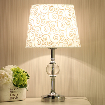 现代简约欧式水晶台灯卧室床头灯创意时尚LED客厅装饰台灯可调光