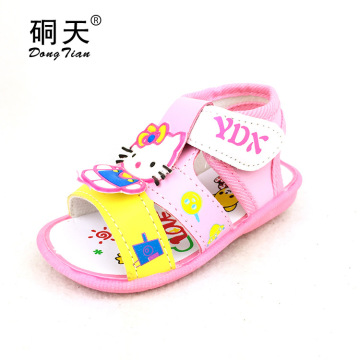 2015女童凉鞋夏季新款可爱公主鞋0-1-2岁宝宝婴儿学步凉鞋叫叫鞋
