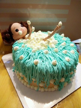 芭比娃娃生日蛋糕 可爱女孩宝宝个性蛋糕山东泰安市区免费派送