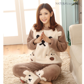冬季韩版可爱卡通白色饼干熊保暖羊羔绒甜美法兰绒家居服套装