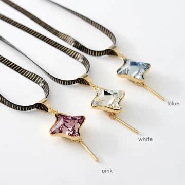 韩国进口饰品项链3色亮钻思华洛玻璃水晶星星吊坠个性女款项链