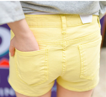2015新款裤子休闲短裤 女士韩版修身显瘦热裤 夏季大码潮白色短裤