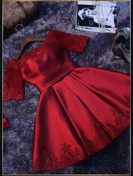 2015新款婚礼新娘一字肩红色敬酒服短款时尚晚礼服修身连衣裙秋冬