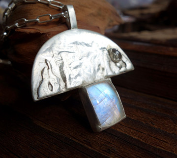 【野菊】设计师定制首饰原创手工月光石抽象蘑菇925纯银吊坠