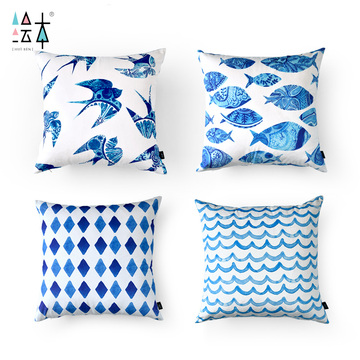 绘本 蓝色飞鸟鱼青花系列抱枕沙发靠垫中式创意布艺靠枕家居靠包