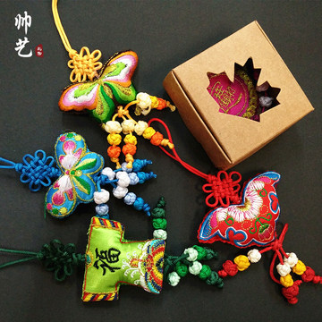 小刺绣中国结香包荷包挂件中国特色礼品外事出国留学礼品纪念品