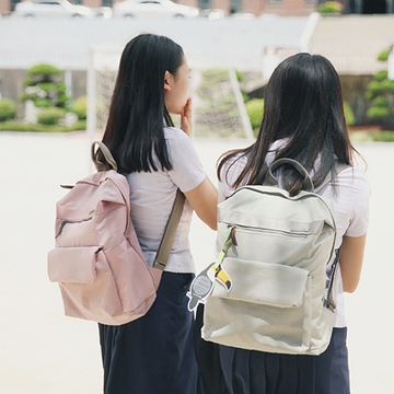 韩国进口经典纯色尼龙布双肩背包学生书包防水户外旅游包时尚街包
