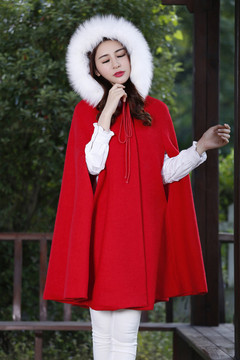实拍冬季新款韩版宽松中长款斗篷毛呢外套女加厚连帽复古呢子大衣