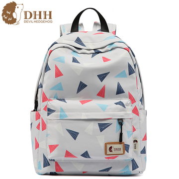 DHH韩版印花双肩包简约学院风旅行背包帆布包女包大包包学生书包