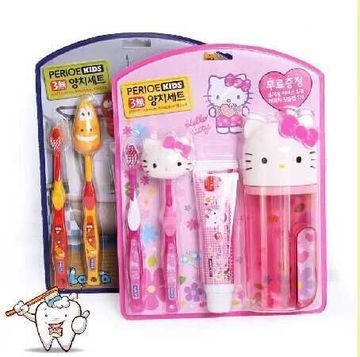 现货 韩国 凯蒂猫 爆笑虫子　儿童牙具牙刷牙膏漱口杯套装