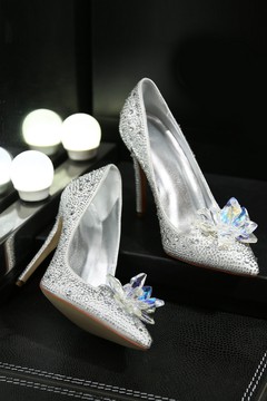 水晶鞋细跟灰姑娘尖头秋季高跟新娘鞋婚纱鞋
