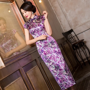 时尚达人高端长款高开叉紫色印花重磅真丝旗袍优雅改良款女修身
