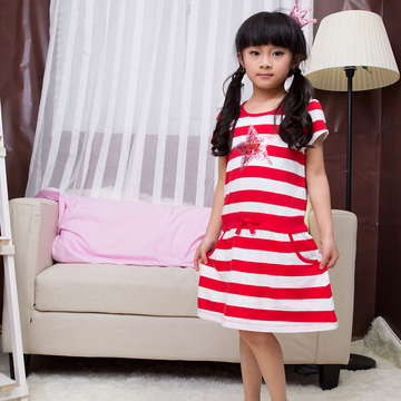 夏季新款女童彩条连衣裙韩版修身儿童钉珠长裙短袖条纹A字裙