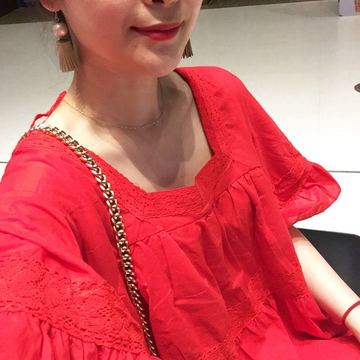2016新款韩版方领喇叭袖宽松露背钩花蕾丝衬衫短袖娃娃衫上衣红