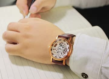 新款时尚韩版镂空石英表防水非机械学生手表男士皮带夜光手表包邮