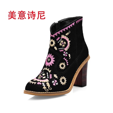 2015新款中国风绣花鞋民族风牛皮短筒女靴子高跟粗跟拼色女单靴