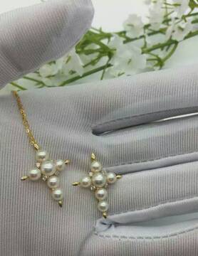 新款 天然海水珍珠日本akoya18k金镶嵌钻石十字架吊坠 热卖