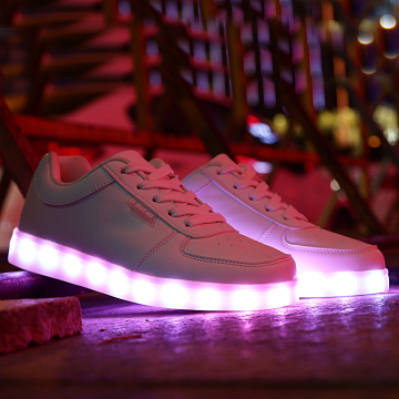 里约奥运同款情侣夜光鞋男女USB充电学生发光鞋子LED七彩英国鞋子