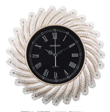 欧式现代创意钟表客厅静音大号挂钟圆形镶钻石英钟时尚树脂时钟