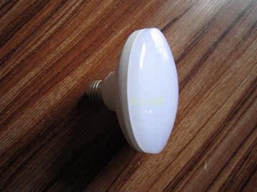 新款包邮直管灯球泡灯迷你飞碟节能灯LED飞碟护眼灯书房灯