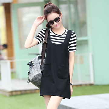 2015新款夏季韩版时尚套装条纹T恤+黑色扣点背带裙两件套连衣裙女