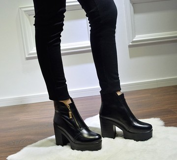 2015秋季新款大码女靴40-43真皮马丁靴粗跟短靴防水台高跟靴