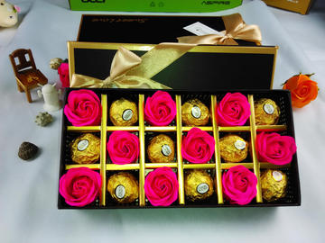 包邮费列罗品味巧克力礼盒9粒9朵玫瑰花三八妇女节礼物