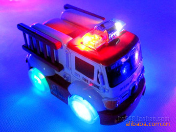 123一两三岁儿童礼品玩具电动公安消防车救援队电动车带灯光警笛