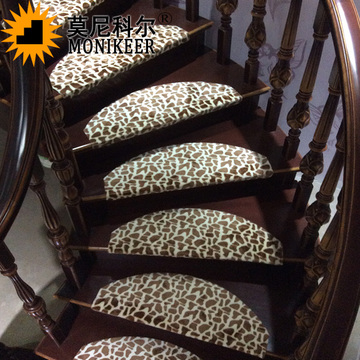 简欧楼梯踏步垫 免胶自粘 纯绒丝 地毯垫  可定制舒适隔音高大上
