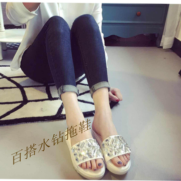 2015夏季新款韩版水钻露趾厚底女拖鞋超柔软舒适平底平跟女凉拖鞋
