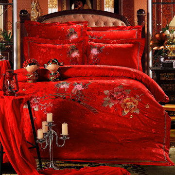 婚庆刺绣款套件四件套大红贡缎提花高档四件套加大 床单被套 包邮