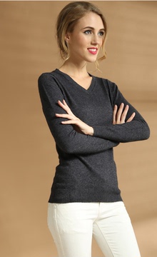 秋装新品女士V领羊绒衫 修身低领打底衫羊毛衫针织衫显瘦大码毛衣