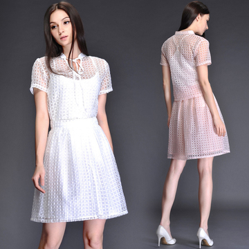 2015夏装新款欧美时尚勾花刺绣短袖上衣短裙两件套女蕾丝套装简约
