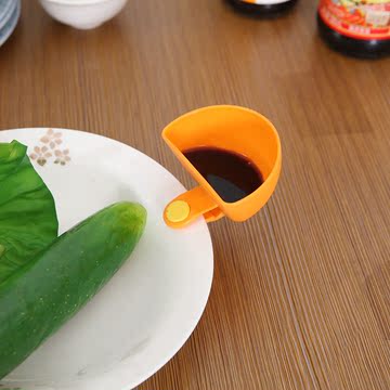 创意碟子菜盘家用日式餐具塑料小碟子黄碟子色日韩欧式可夹式碟子