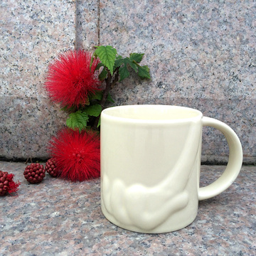 米黄色可爱萌物猫爪拳头马克陶瓷杯家用创意牛奶咖啡礼物喝水杯子
