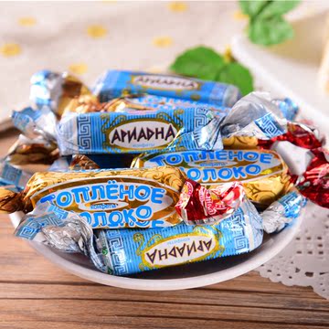 包邮俄罗斯进口白巧克力酸奶威化散装糖果巧克力1000克