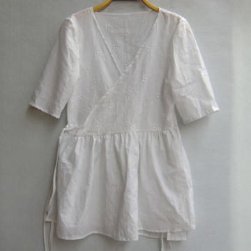 半苏家2016夏季白色镂空绣花Y领系带裙摆式短袖收腰上衣外套罩衫