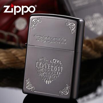 打火机zippo正版 日版原装正品 黑冰深雕金银色 有你真好LOVE爱心